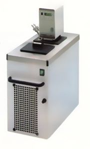 Baño Recirculador de baja temperatura ,con Control Digital